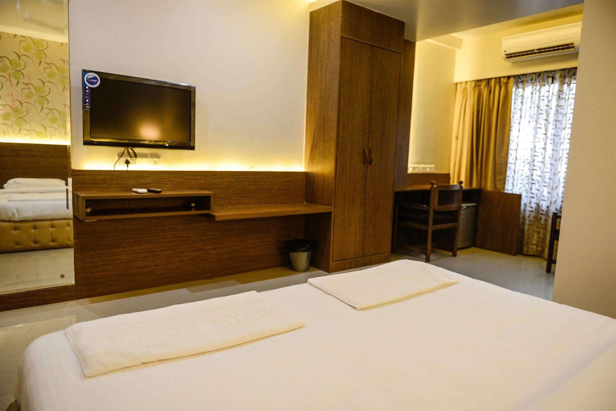 Hotel Campal Panaji Ngoại thất bức ảnh