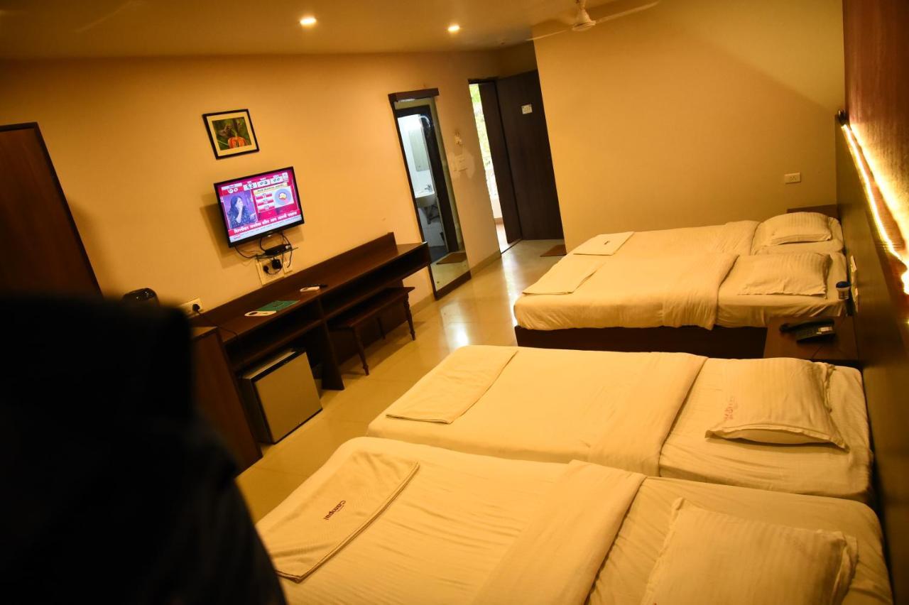 Hotel Campal Panaji Ngoại thất bức ảnh